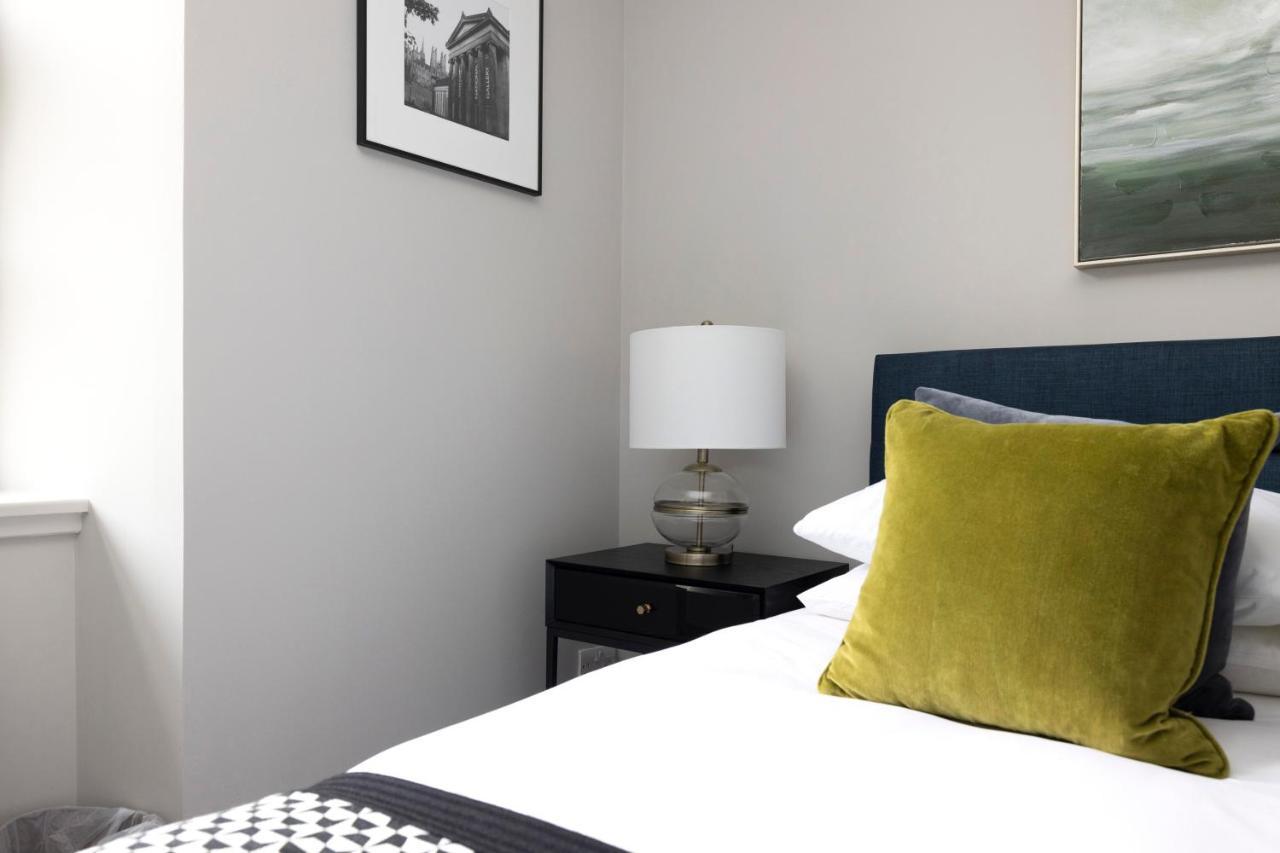 Joivy Stylish Flat In New Town Apartment เอดินบะระ ภายนอก รูปภาพ